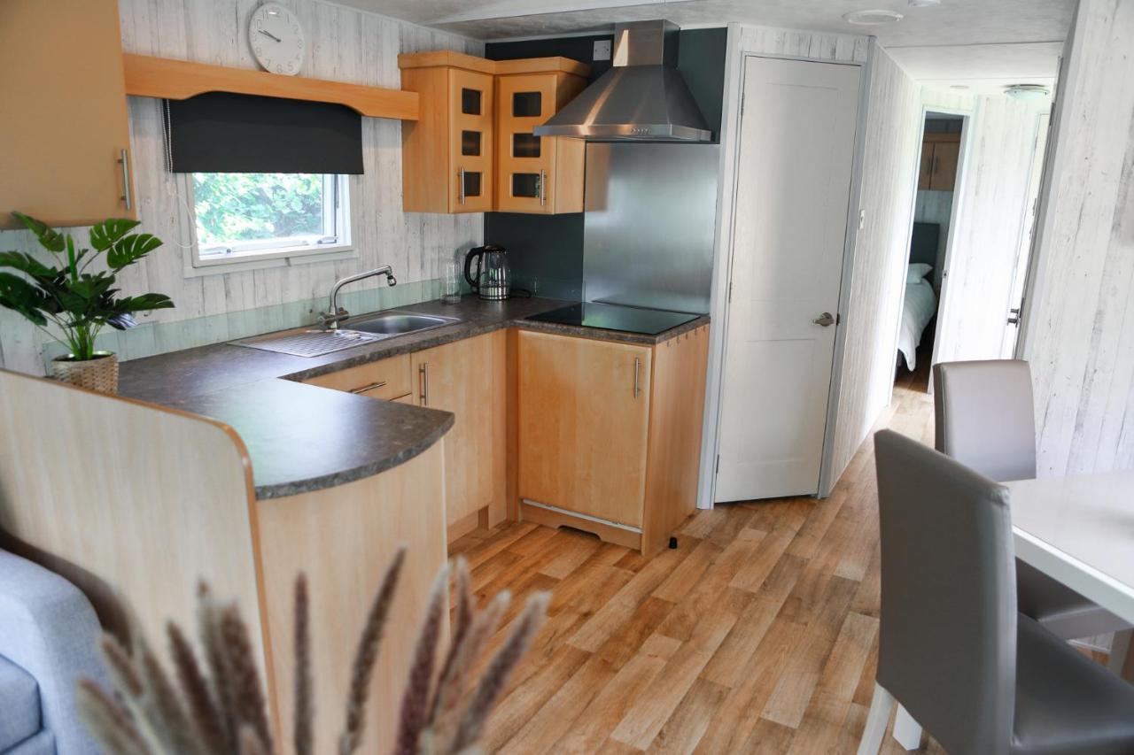 Chalet Op 5* Camping De Paardekreek Kortgene Exterior foto