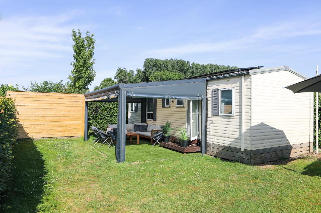Chalet Op 5* Camping De Paardekreek Kortgene Exterior foto