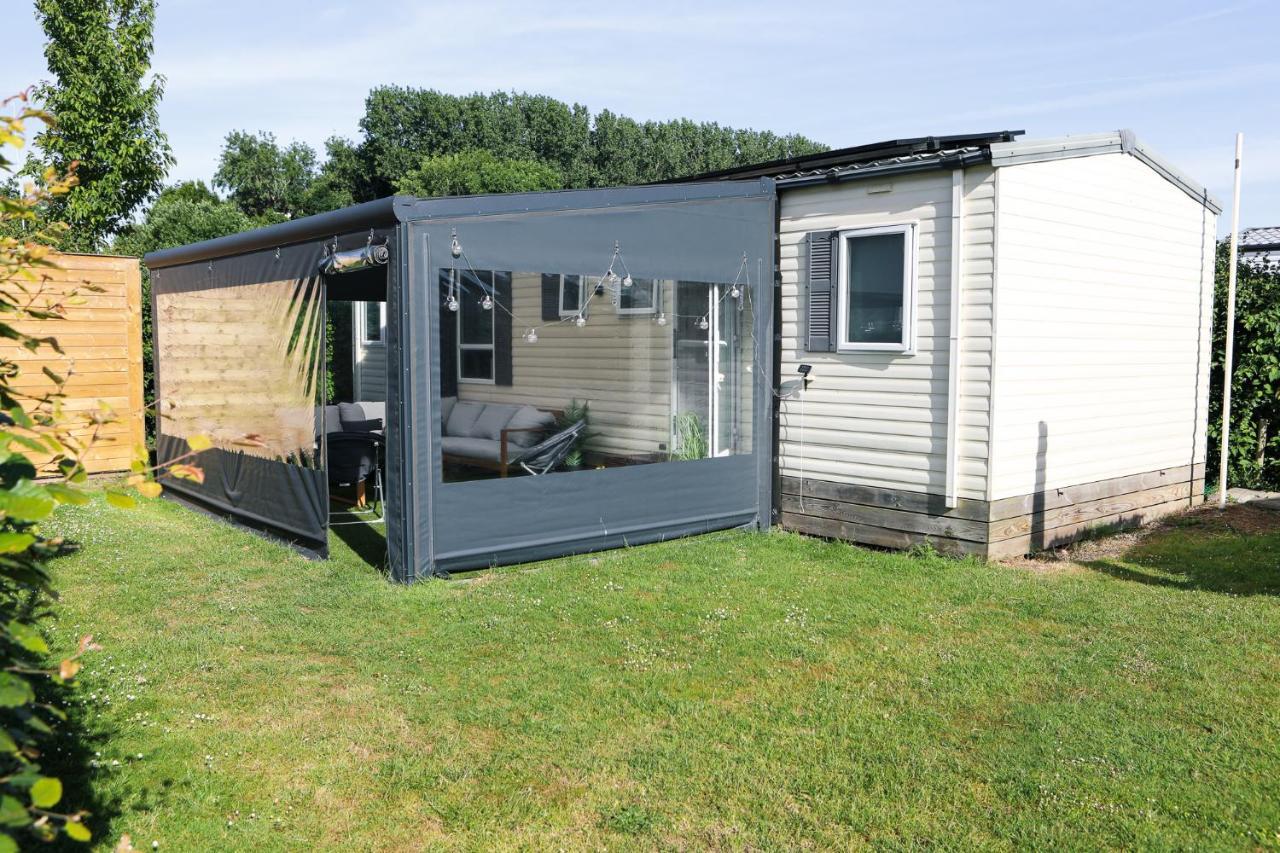 Chalet Op 5* Camping De Paardekreek Kortgene Exterior foto
